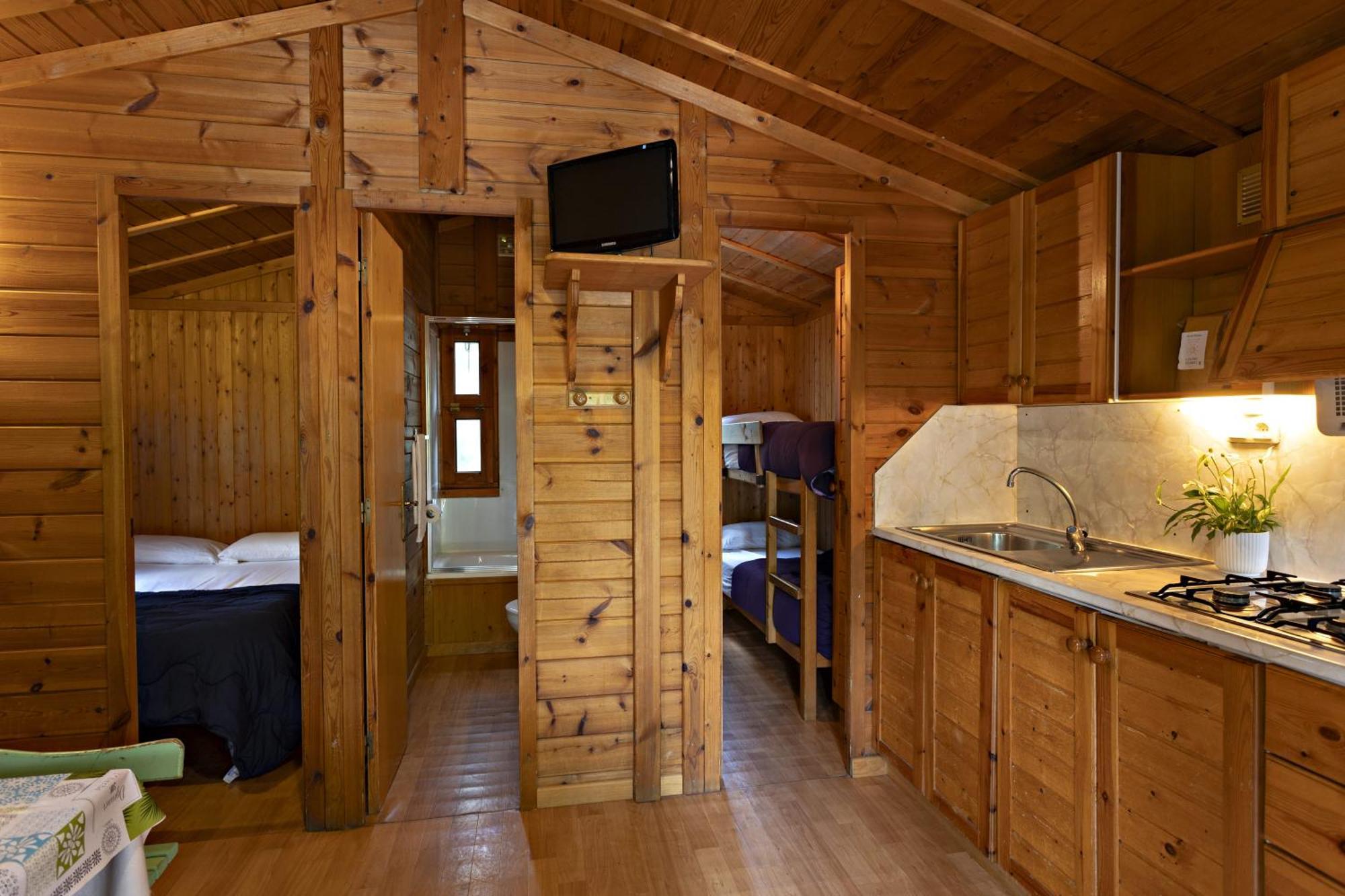 Bungalows - Camping El Solsones Сольсона Экстерьер фото