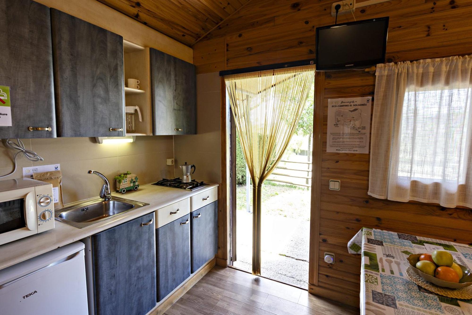 Bungalows - Camping El Solsones Сольсона Экстерьер фото